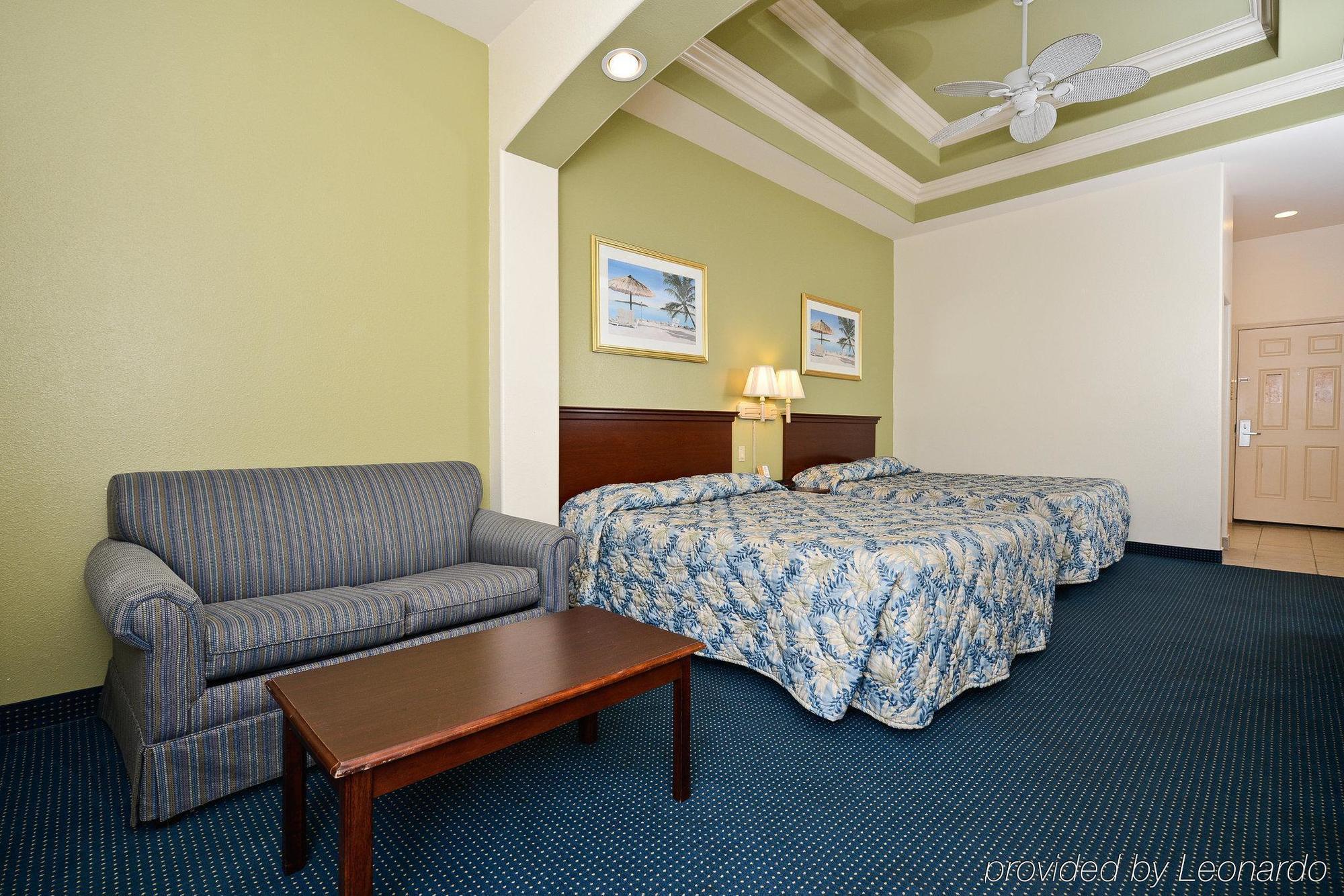 Casa Bella Hotel And Suites Саут Падре Алънд Стая снимка